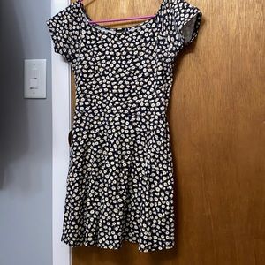 Forever 21 summer dress (flower pattern on navy blue)